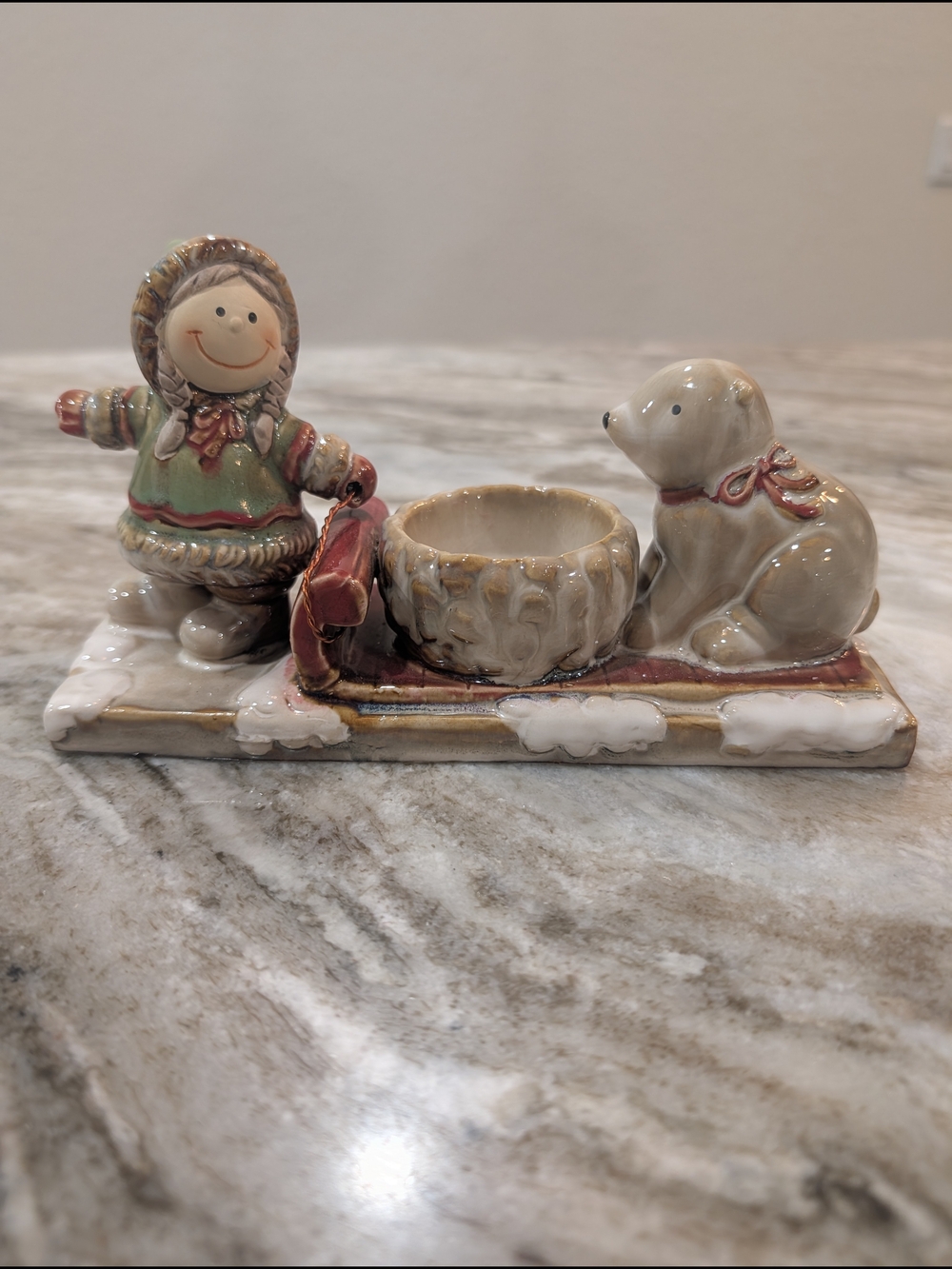 Yankee Candle  Eskimo Girl And Polar Bear